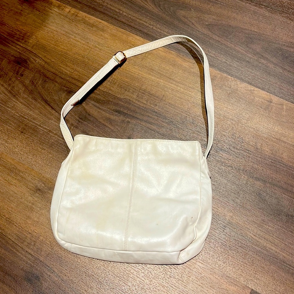 Vintage White leather bag